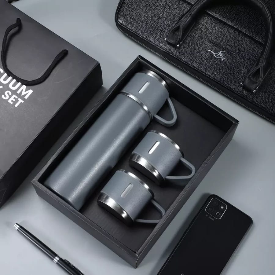 Double Wall Stainless Steel Thermo 500ml Vacuum Insulated Bottle Water Flask Gift Set with Two Cups Hot & Cold