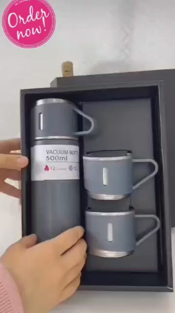 Double Wall Stainless Steel Thermo 500ml Vacuum Insulated Bottle Water Flask Gift Set with Two Cups Hot & Cold